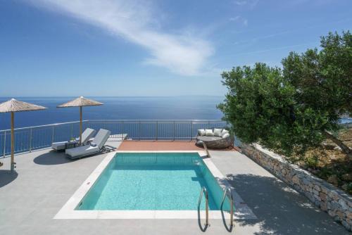 New Seaview Villa Minoiko with Private Pool near the Beach in Plakias in Sellía