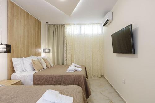 Family Villa Basilicata Gloria with Private Heated Pool, BBQ & Kid's Play Area in Vlikhádha