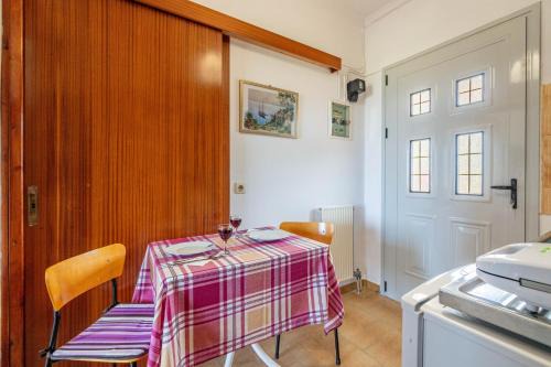 Lotus Apartment 4 in Almiros Beach