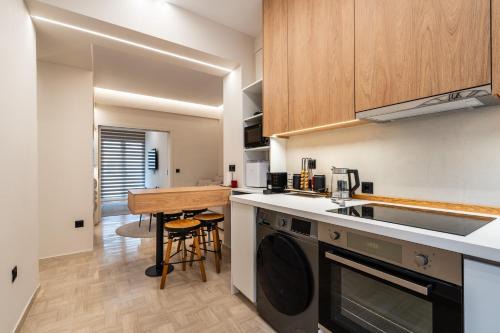 The Apex Boutique Apartment B2 in Athens