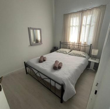 Stenies'nook in Andros
