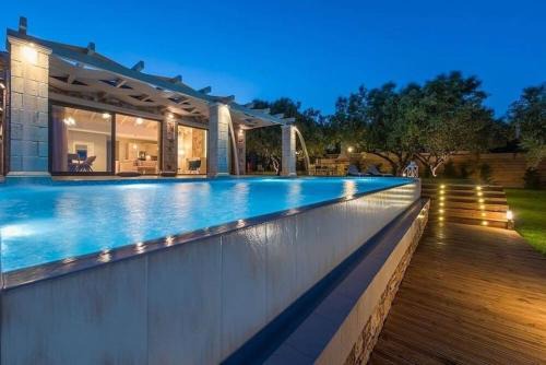 Luxury Villa Zante Villa Avril 3 Bedrooms Astounding Sea Views in Marathias