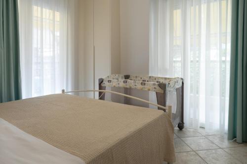 Bright and comfortable apartment with balcony for 2 in Thessaloniki