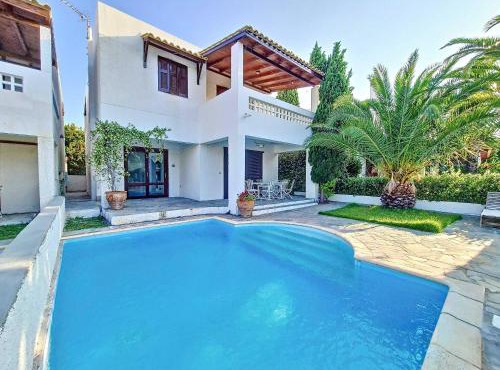 Cosy Garden Flat, Beach, Pool in Plépi