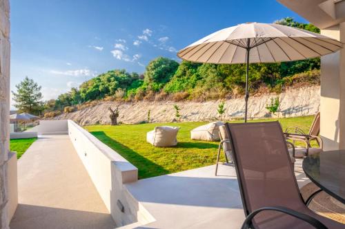 Kallies villas with shared Pool in Pefkochori