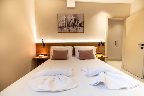 Mystrali 1BD Modern Apt with Private Garden in Galatás