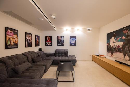 Seanatra Luxury Villas in Ferma