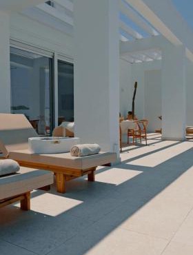 Seapalm Villa - Elegant Stay - Steps from the Sea in Lachania