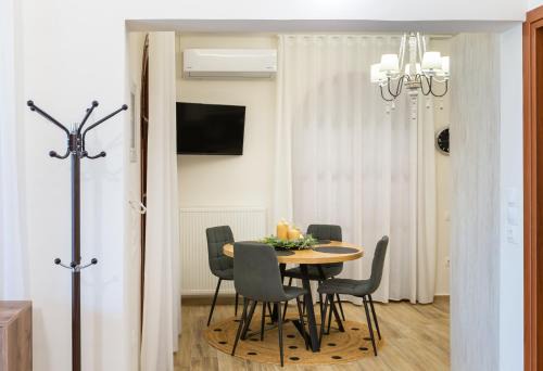Beachfront Villa Psani - Escape with Garden in Nafpaktos