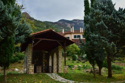 Muntenia Inn Apartments and Suites in Kalavrita