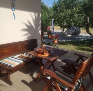 Tsimogiannis Dynamiki Sea View Apartments in Kanali