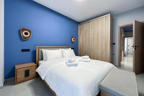 Dione Family Apartment for 6 near Acropolis & Philopappou in Athens