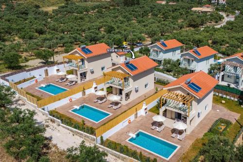 Villa Riza Sun by Villa Plus in Katastárion