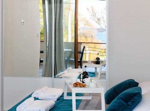 Xenios Dias Luxury Apartments With Sea View in Kato Daratso