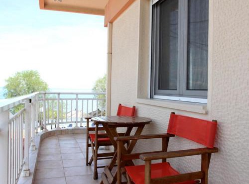 Noni Rooms in Agia Triada