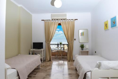 Fotopoulos Apartments in Xiropigado